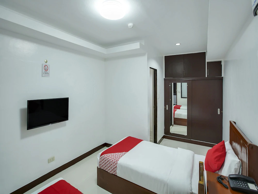 Offshore Hotel by OYO Rooms