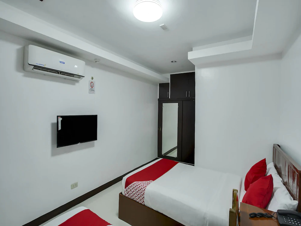 Offshore Hotel by OYO Rooms