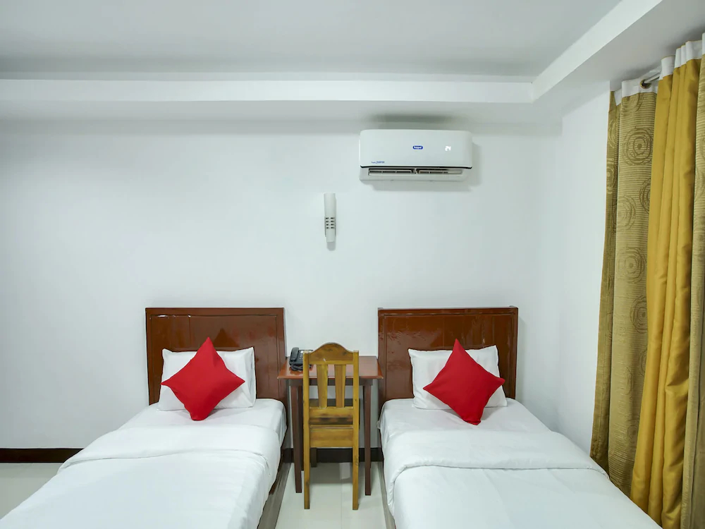 Offshore Hotel by OYO Rooms
