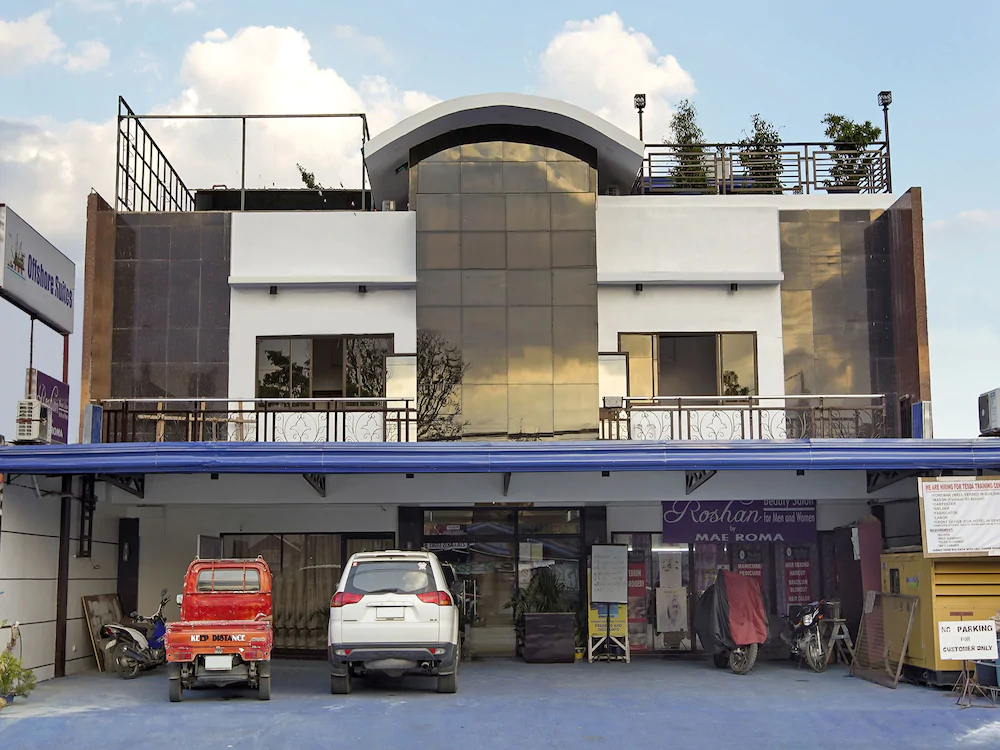 Offshore Hotel by OYO Rooms