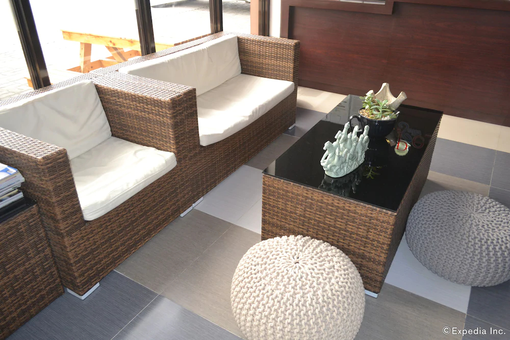 Pearl Suites