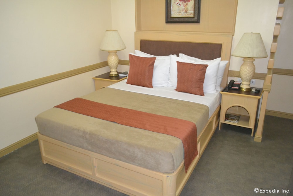 Phela Grande Hotel and Convention Center