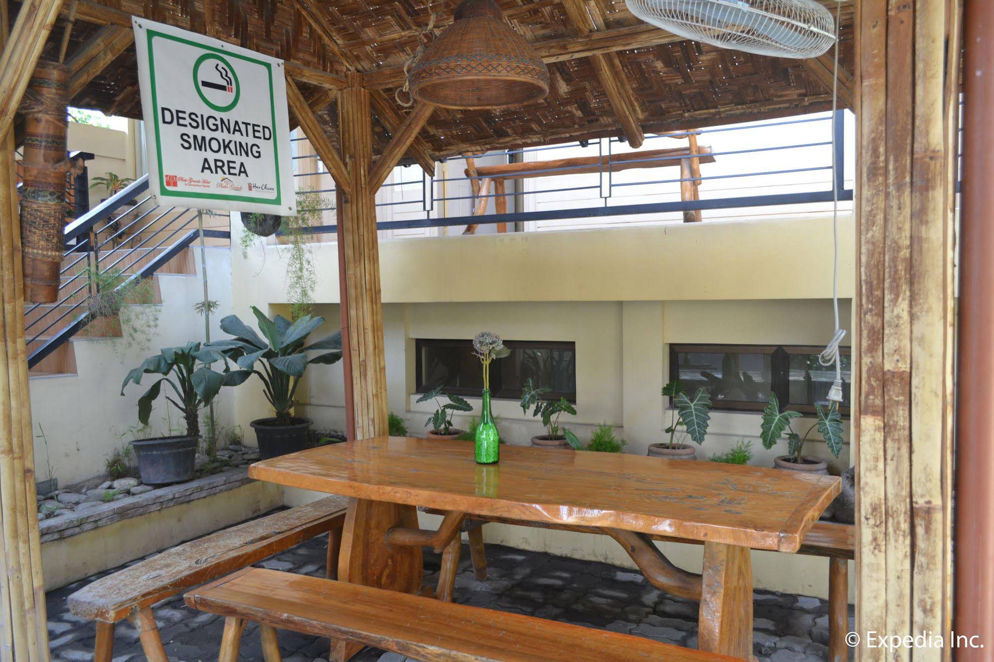 Phela Grande Residences