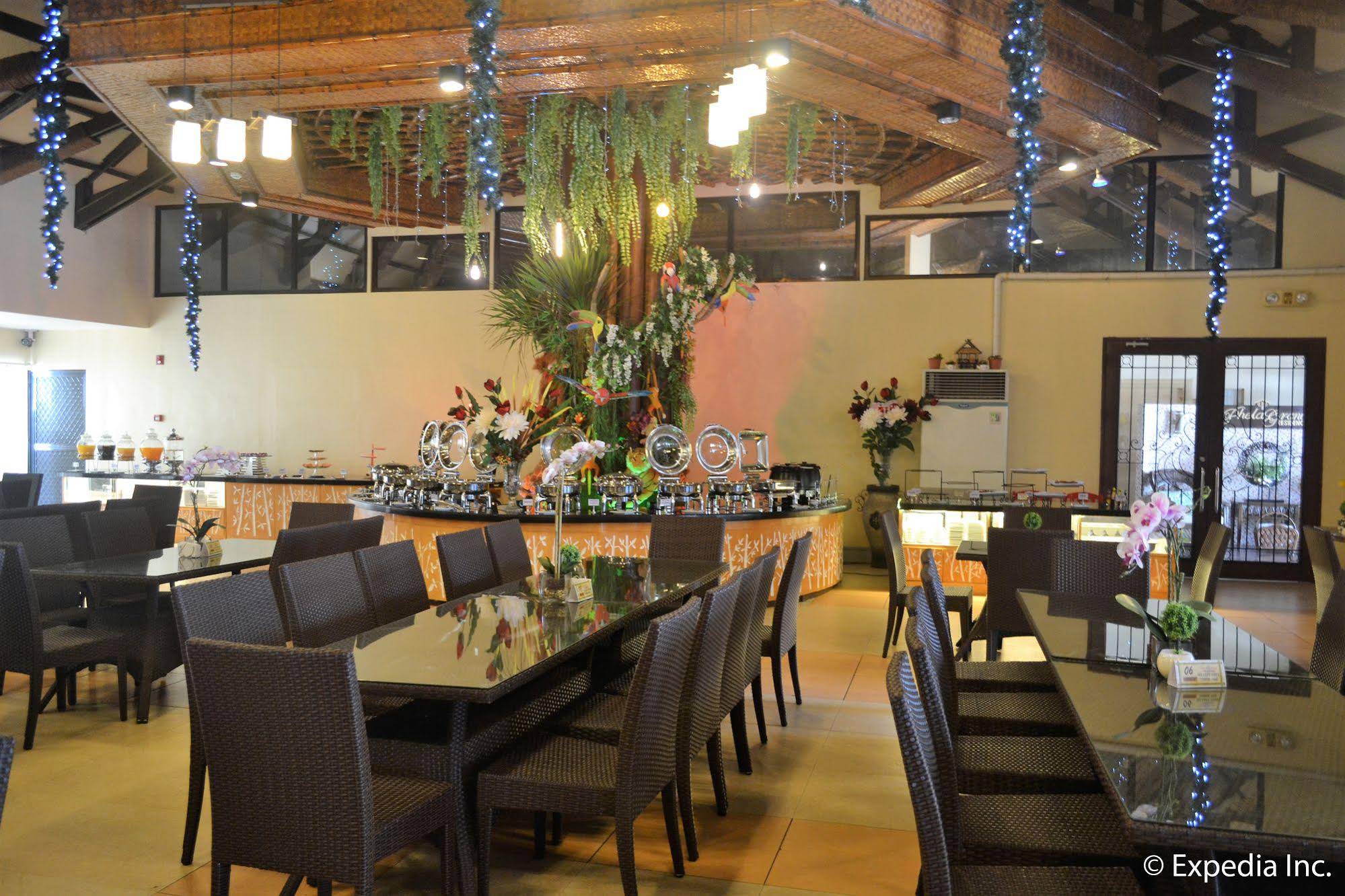 Phela Grande Residences