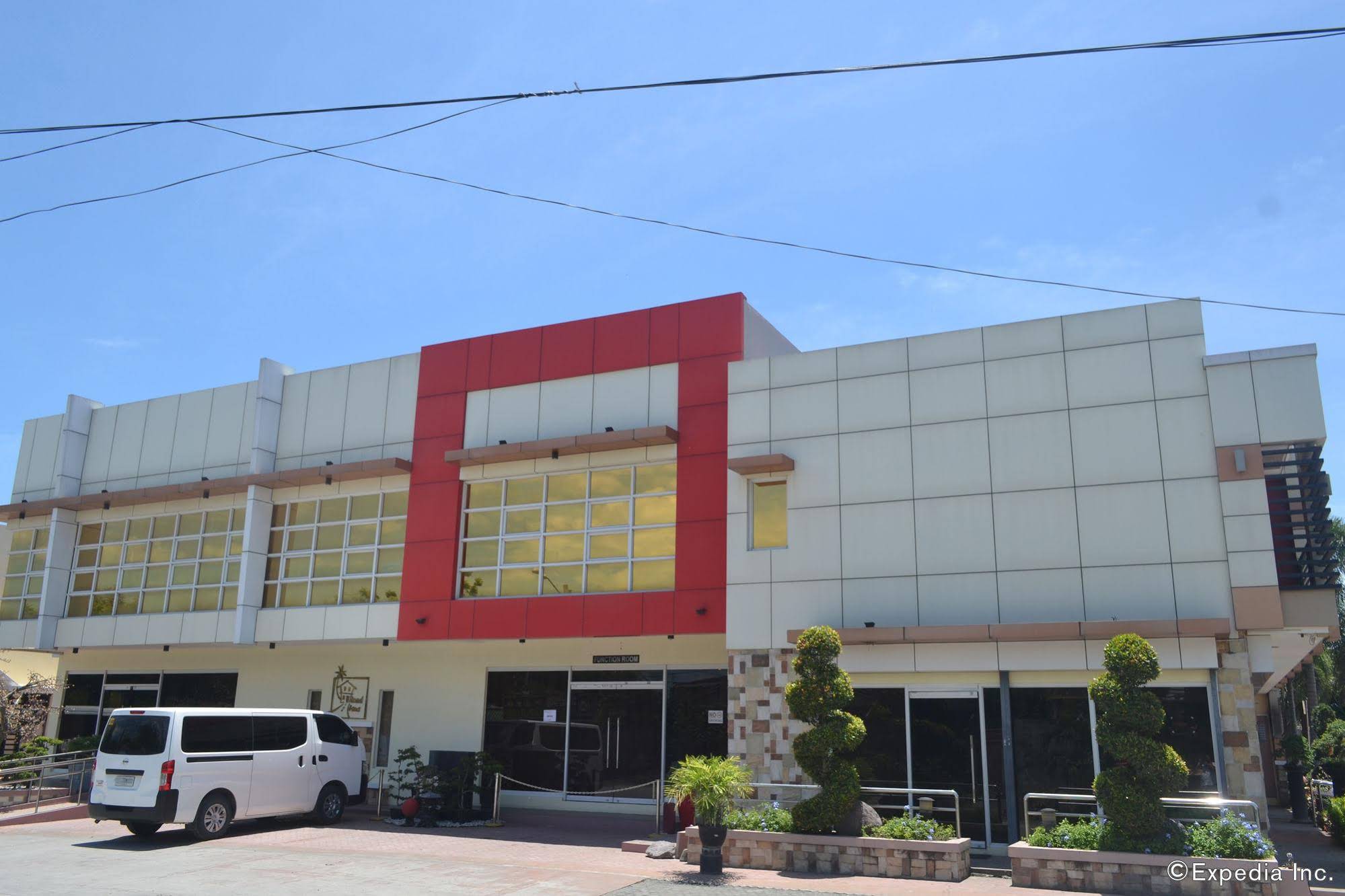 Roadhaus Hotel The Manny Pacquiao Hotel