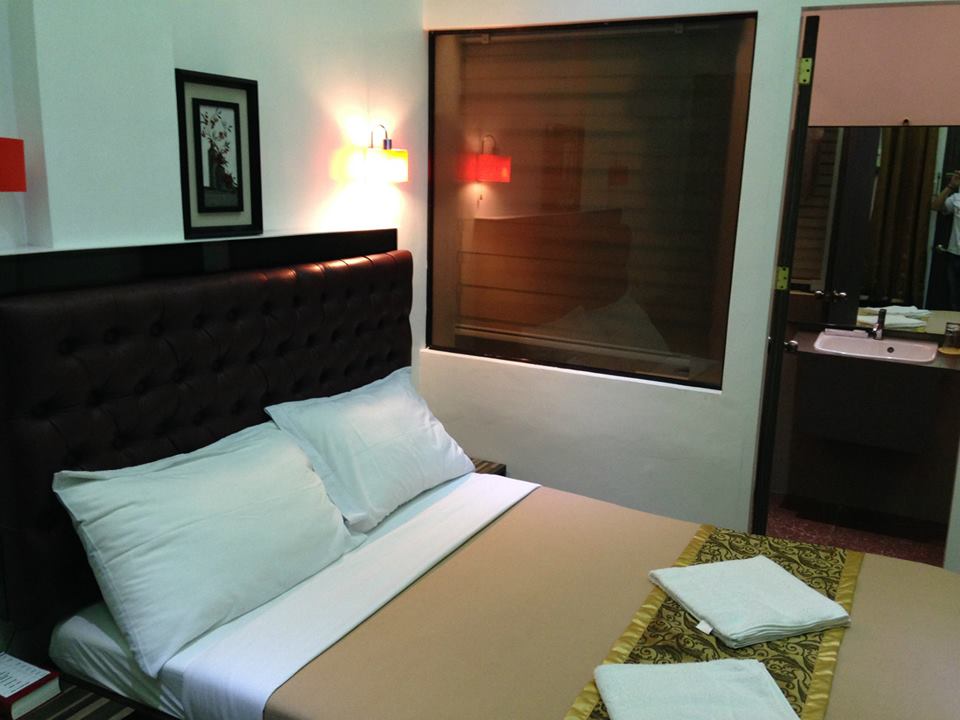 Zanrock Micro Hotel