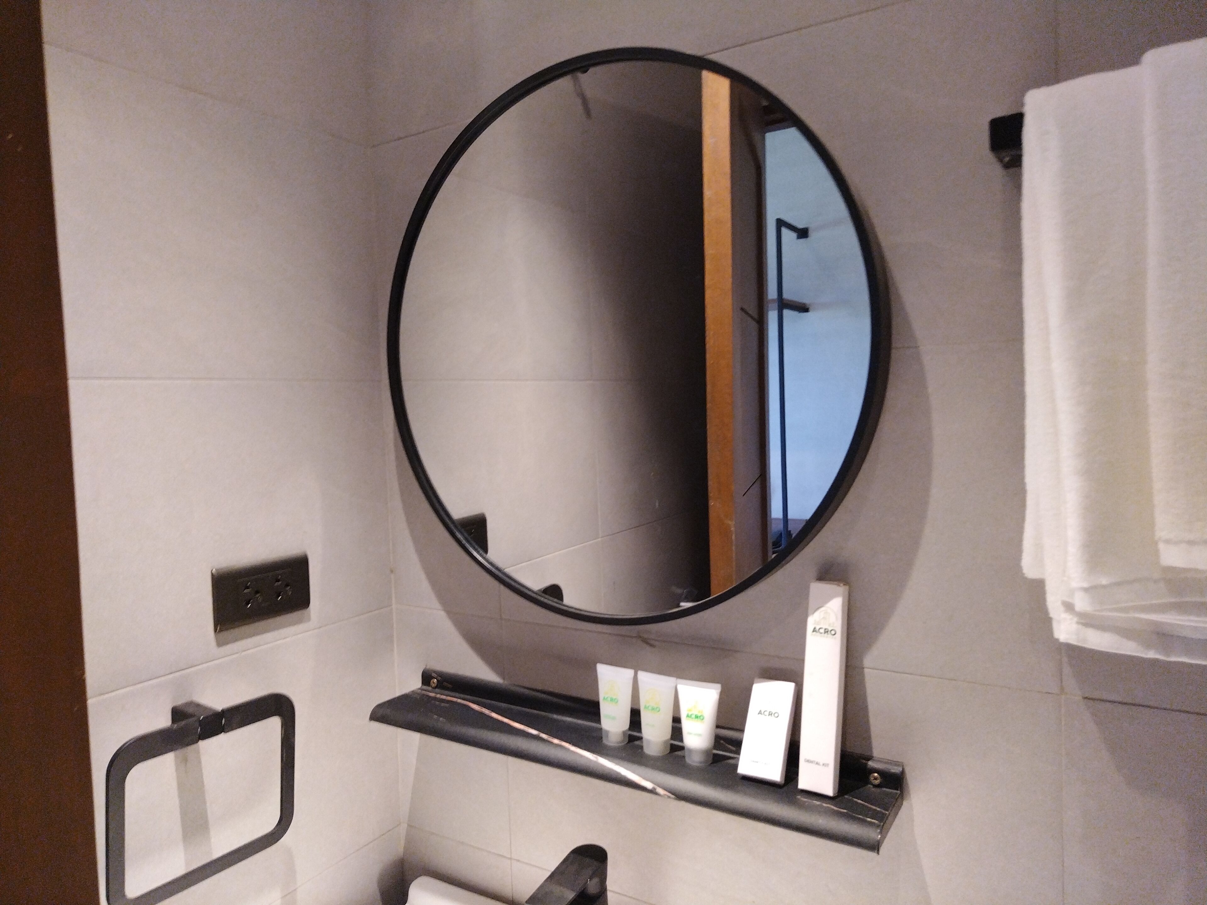 Acro Residences