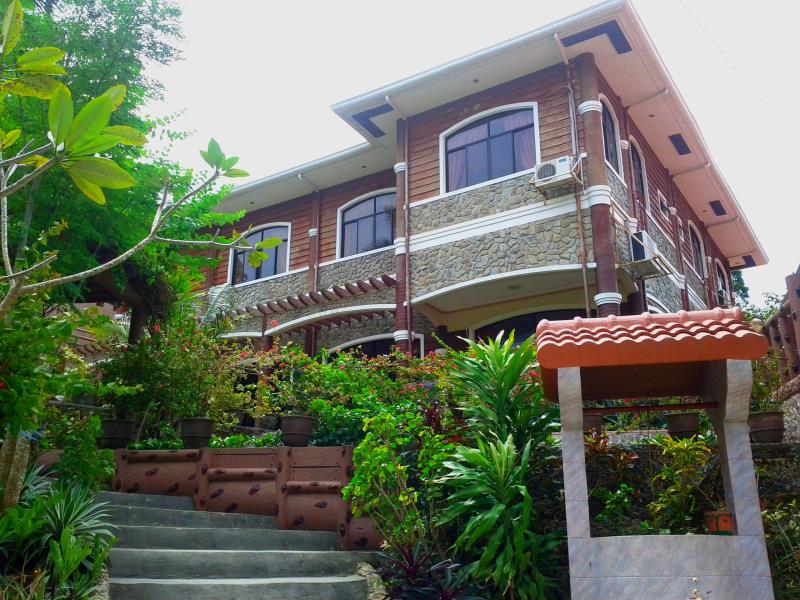 Jannah-Glycel Beach House