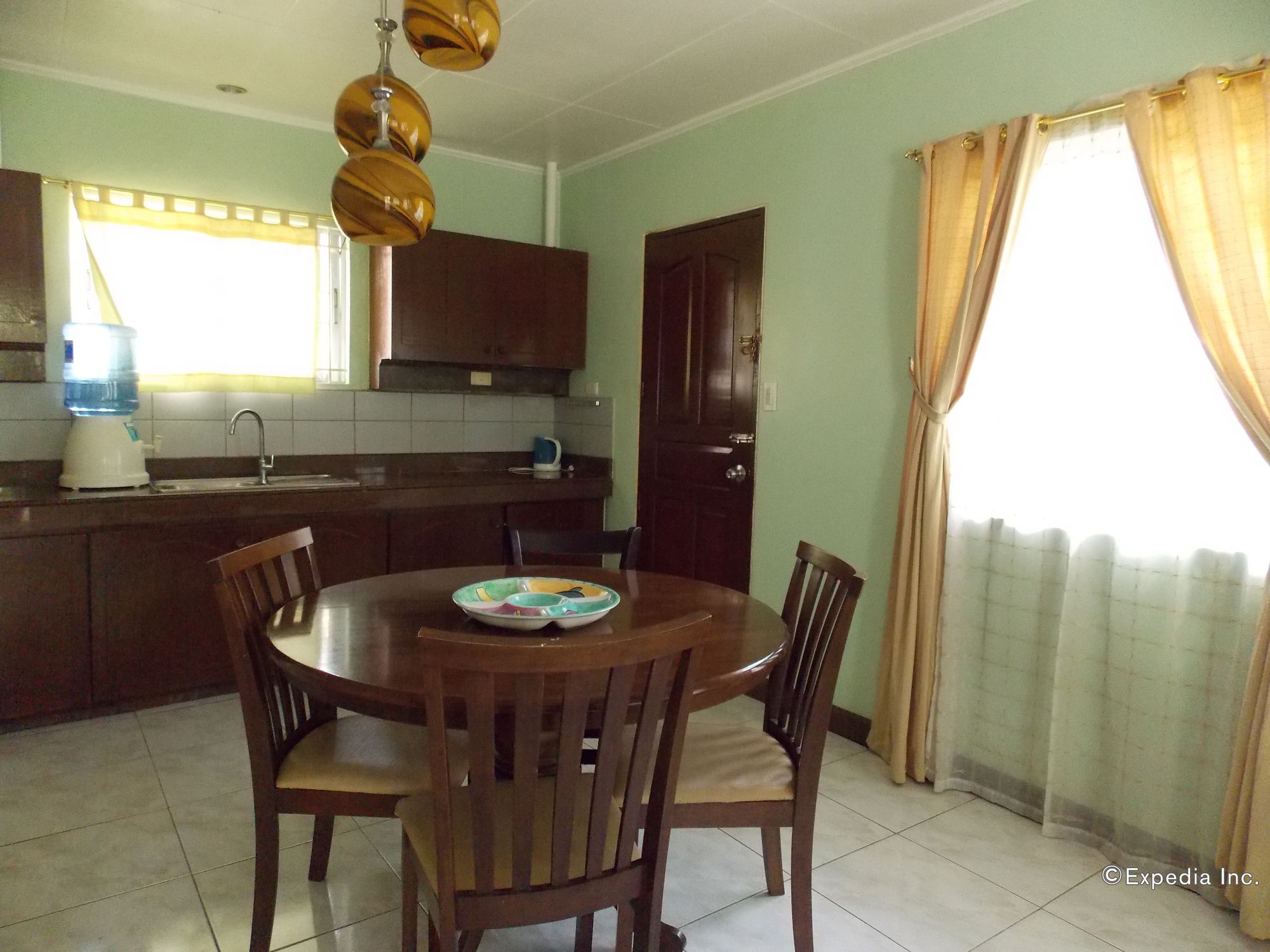 Bearland Paradise Resort