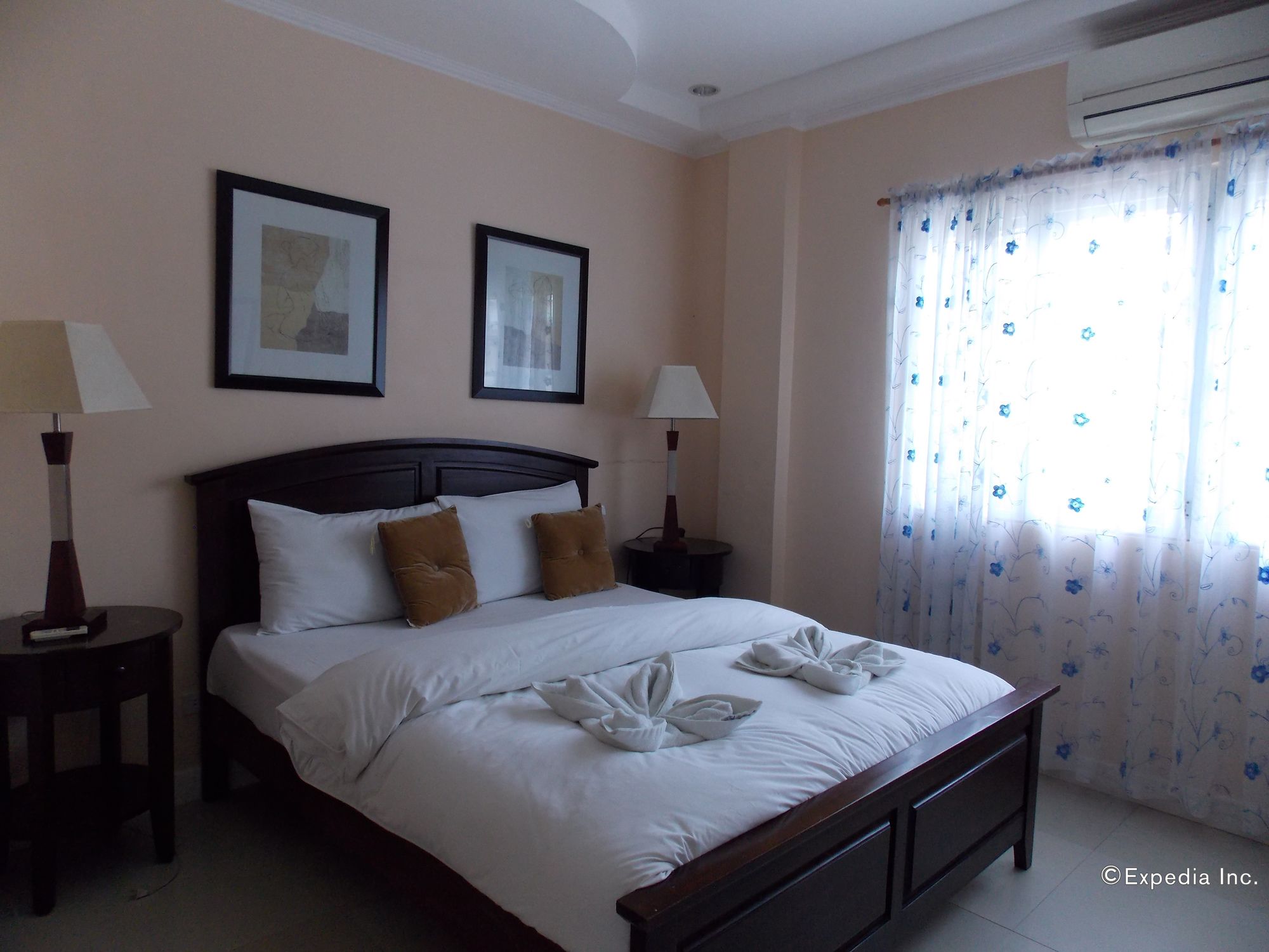 Bearland Paradise Resort