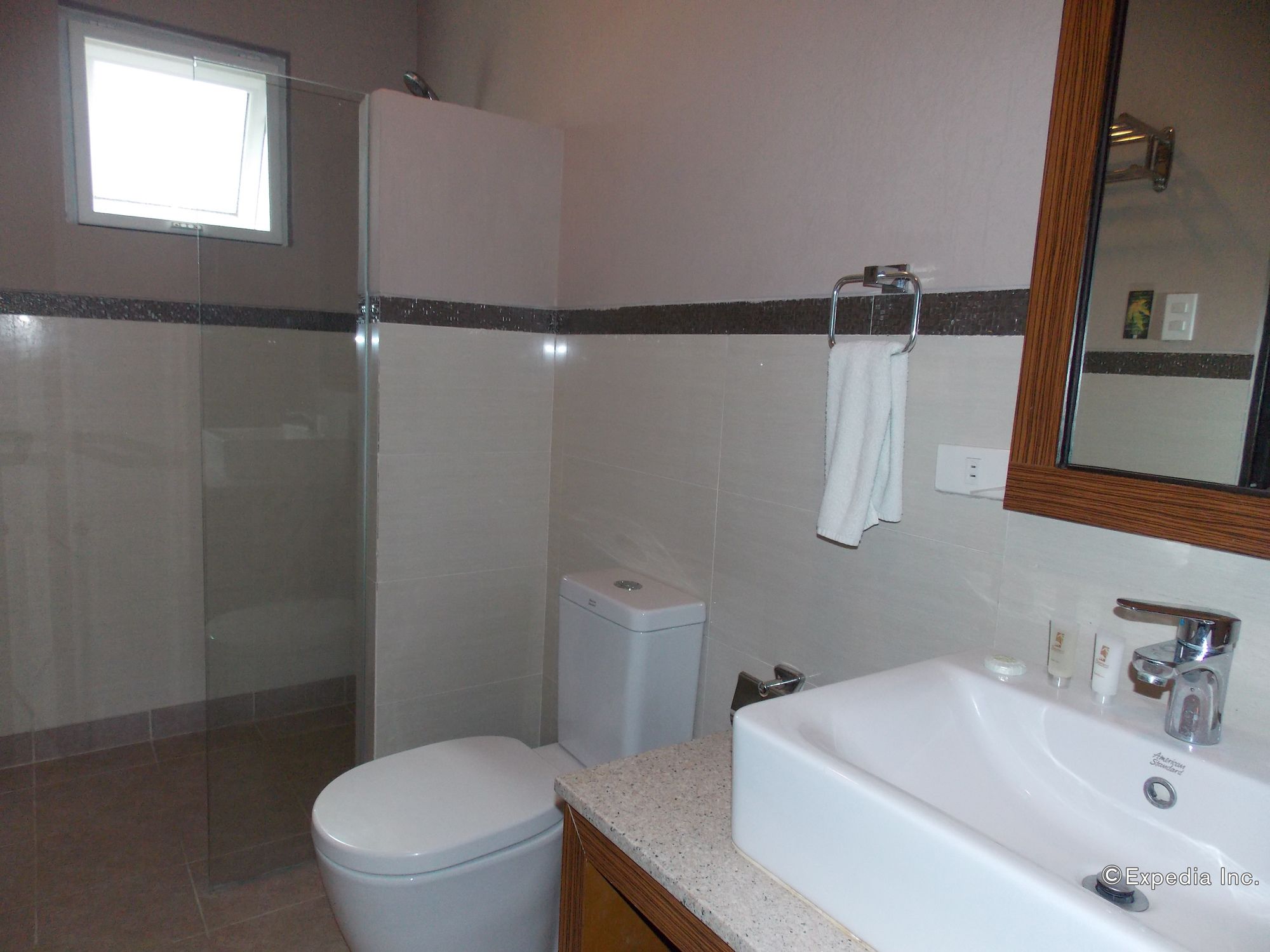 Bearland Paradise Resort