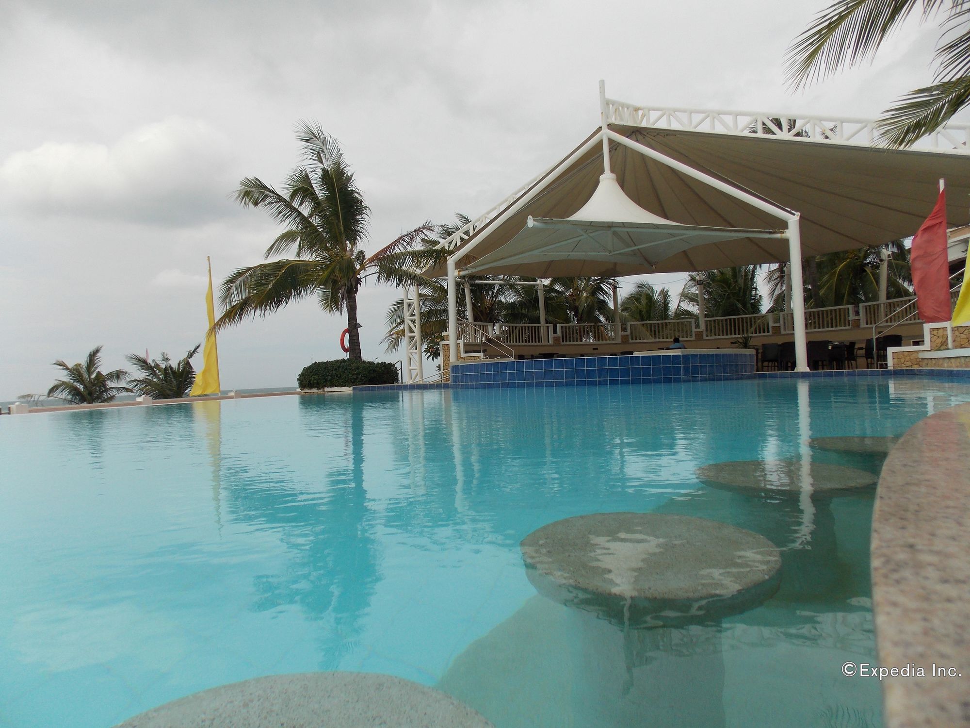 Bearland Paradise Resort