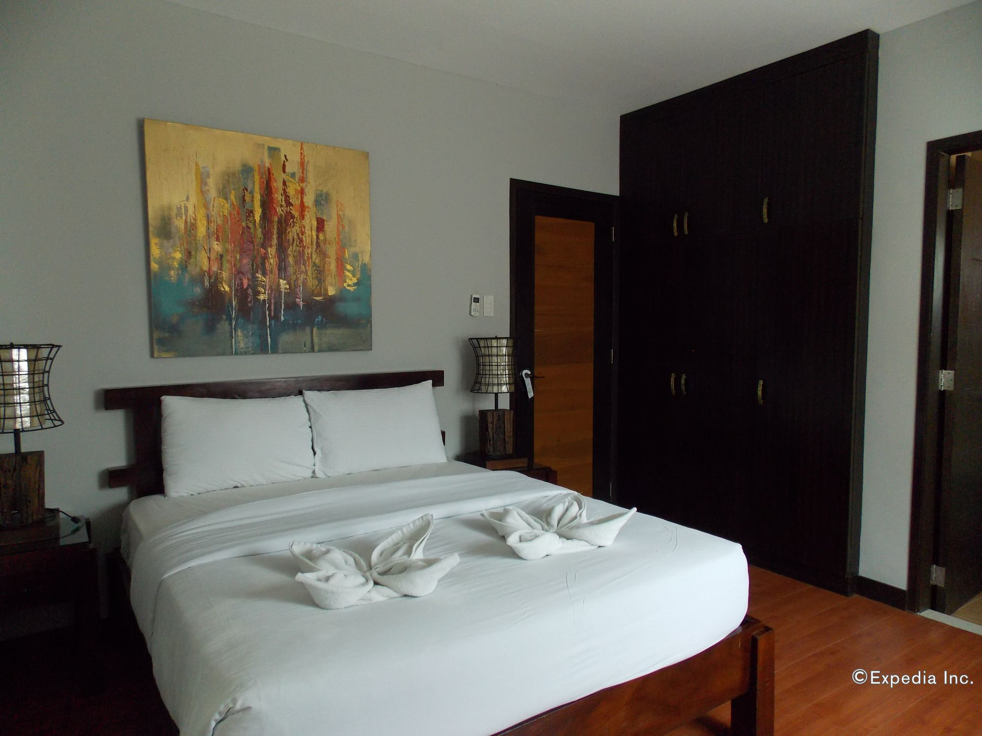 Bearland Paradise Resort