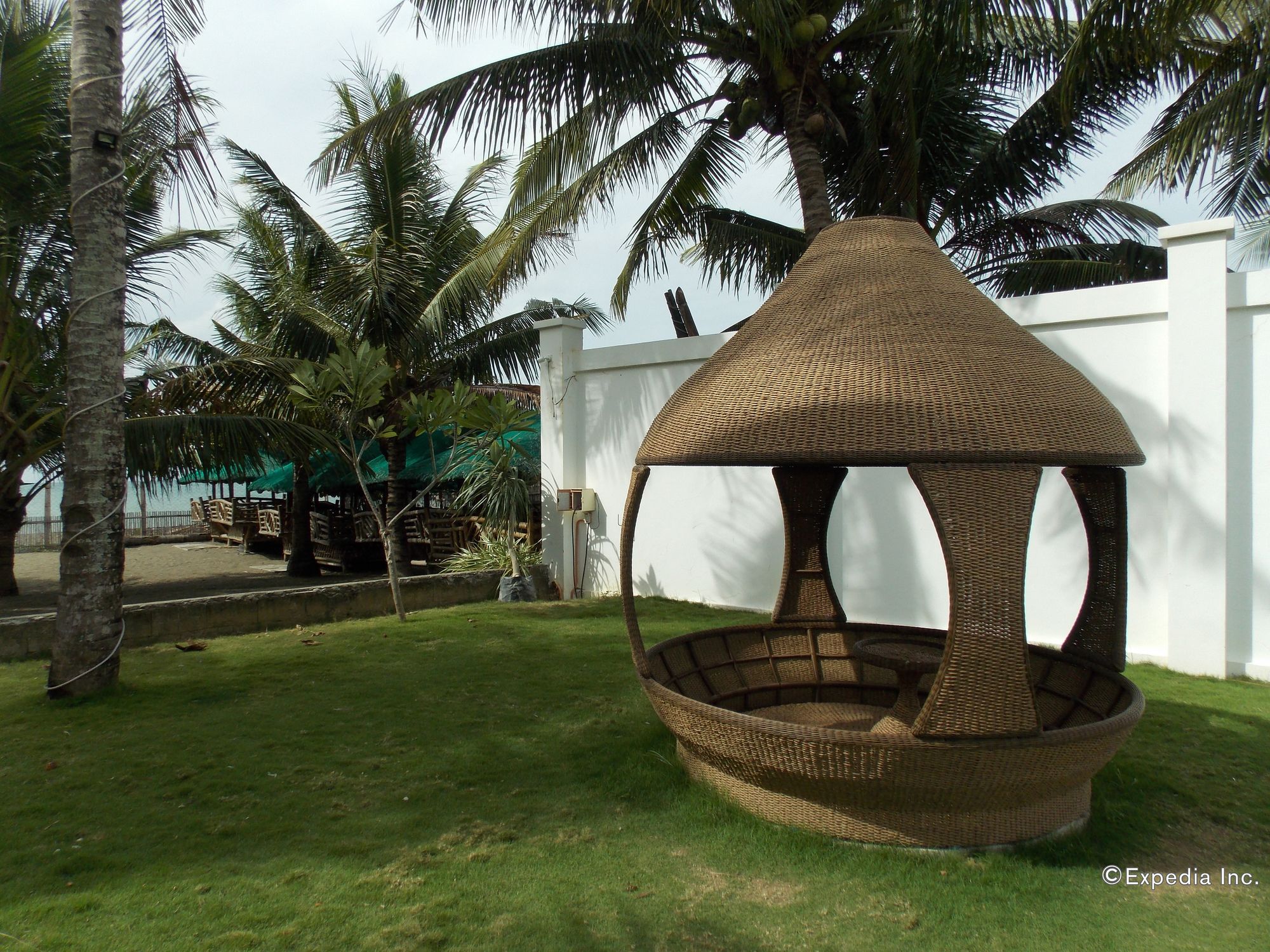 Bearland Paradise Resort