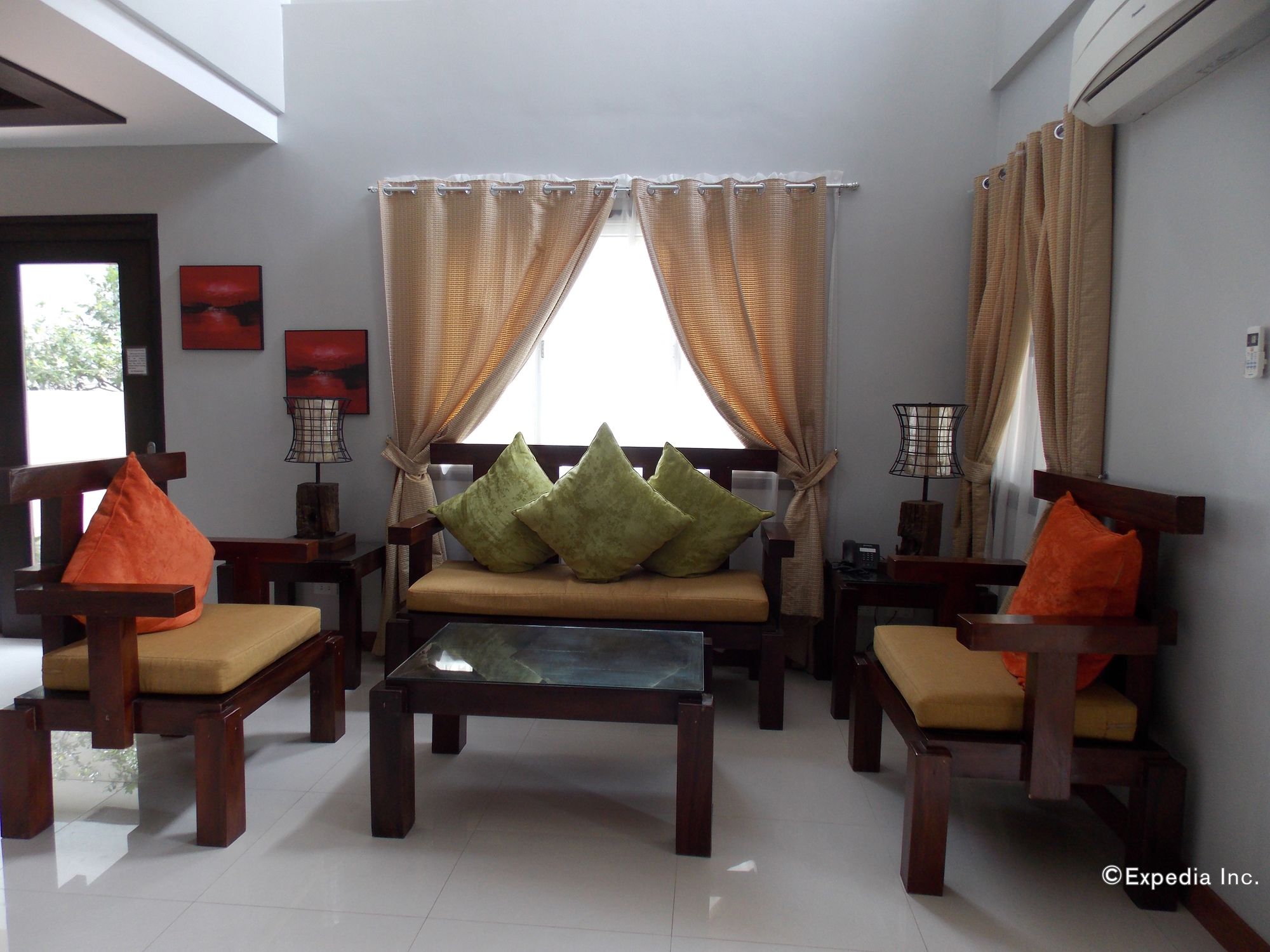Bearland Paradise Resort