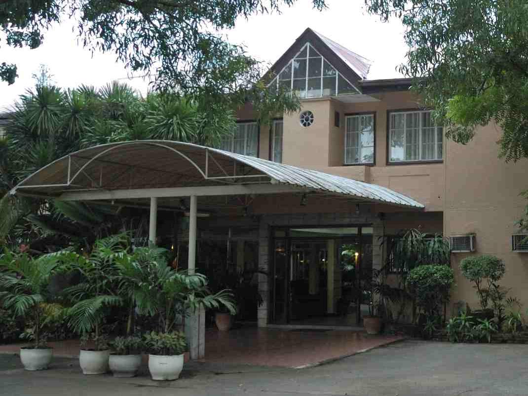 Chitos Hotel