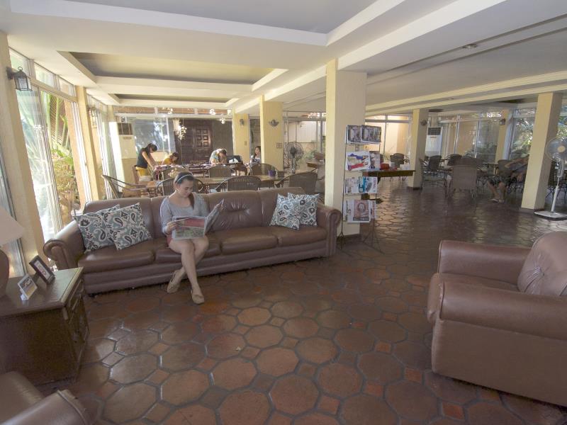 Chitos Hotel
