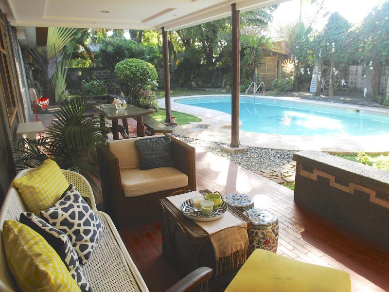 Chitos Hotel