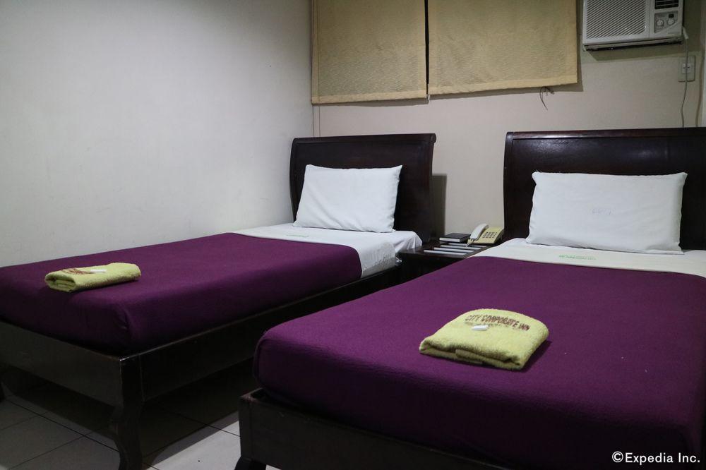 RedDoorz at City Corporate Inn Iloilo