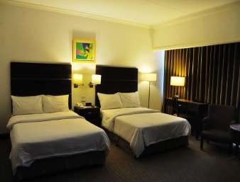 Days Hotel by Wyndham Iloilo