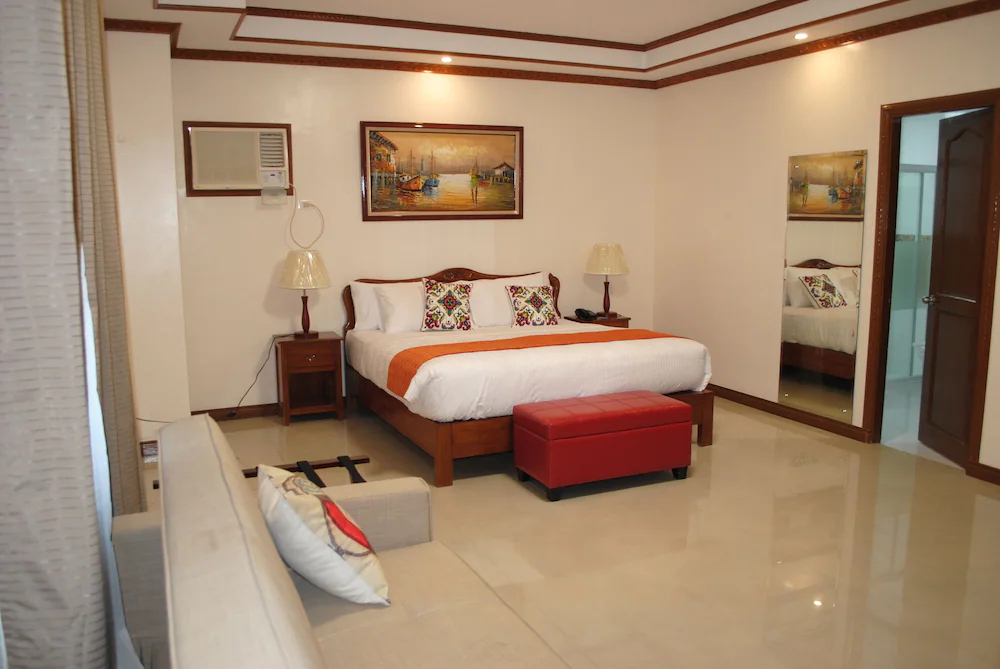 Ferrymar Hotel
