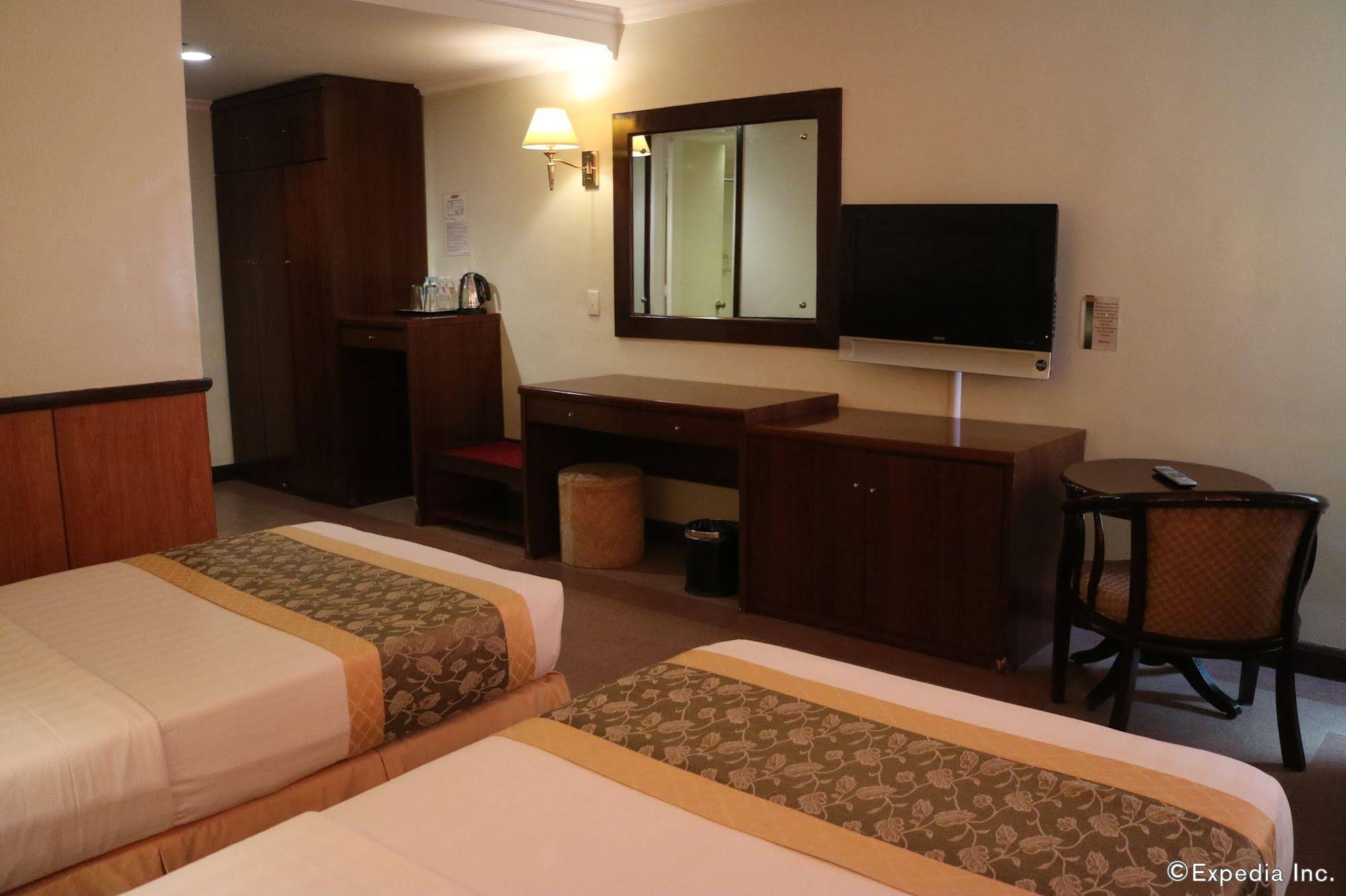 Iloilo Business Hotel