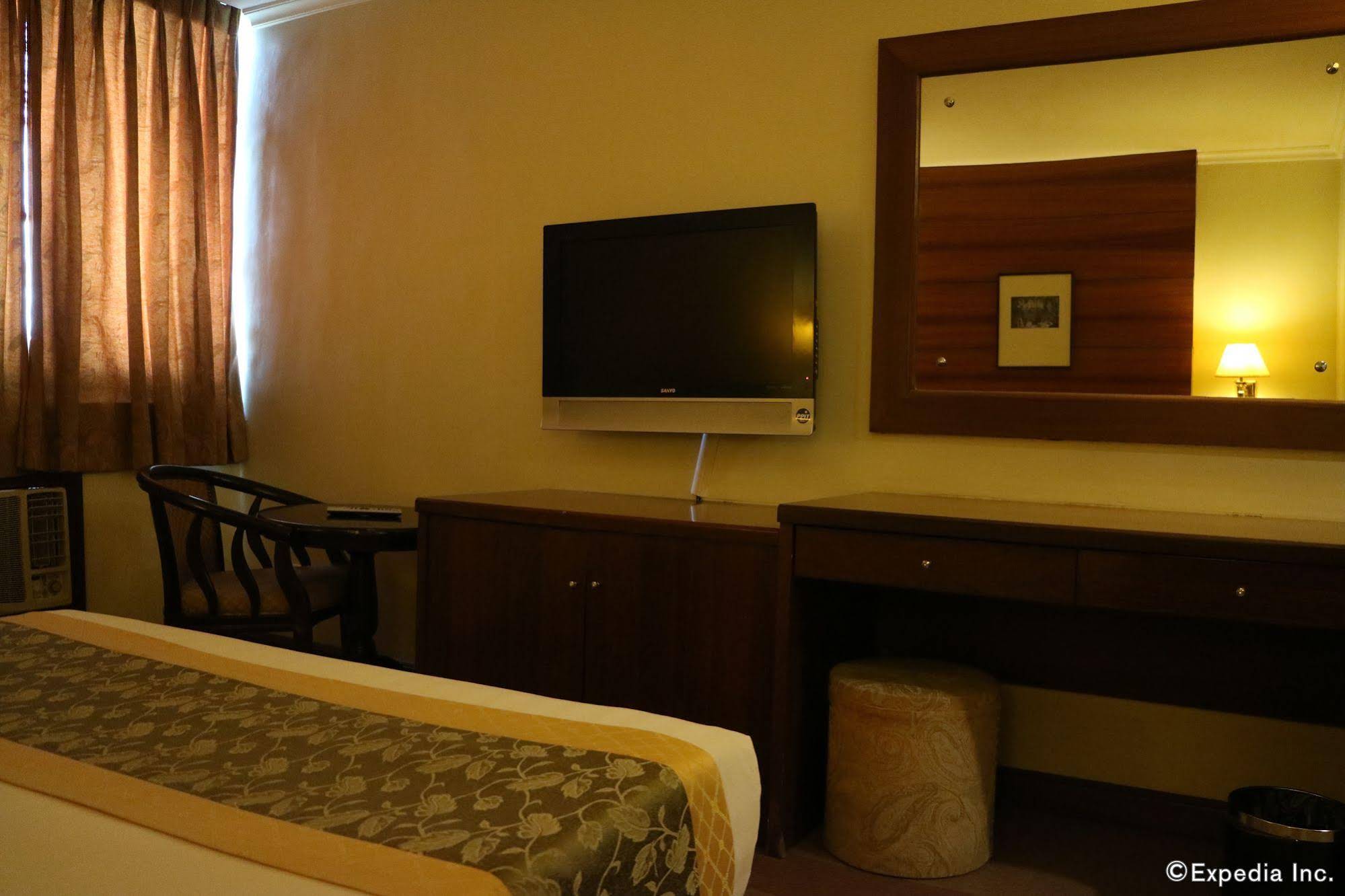 Iloilo Business Hotel