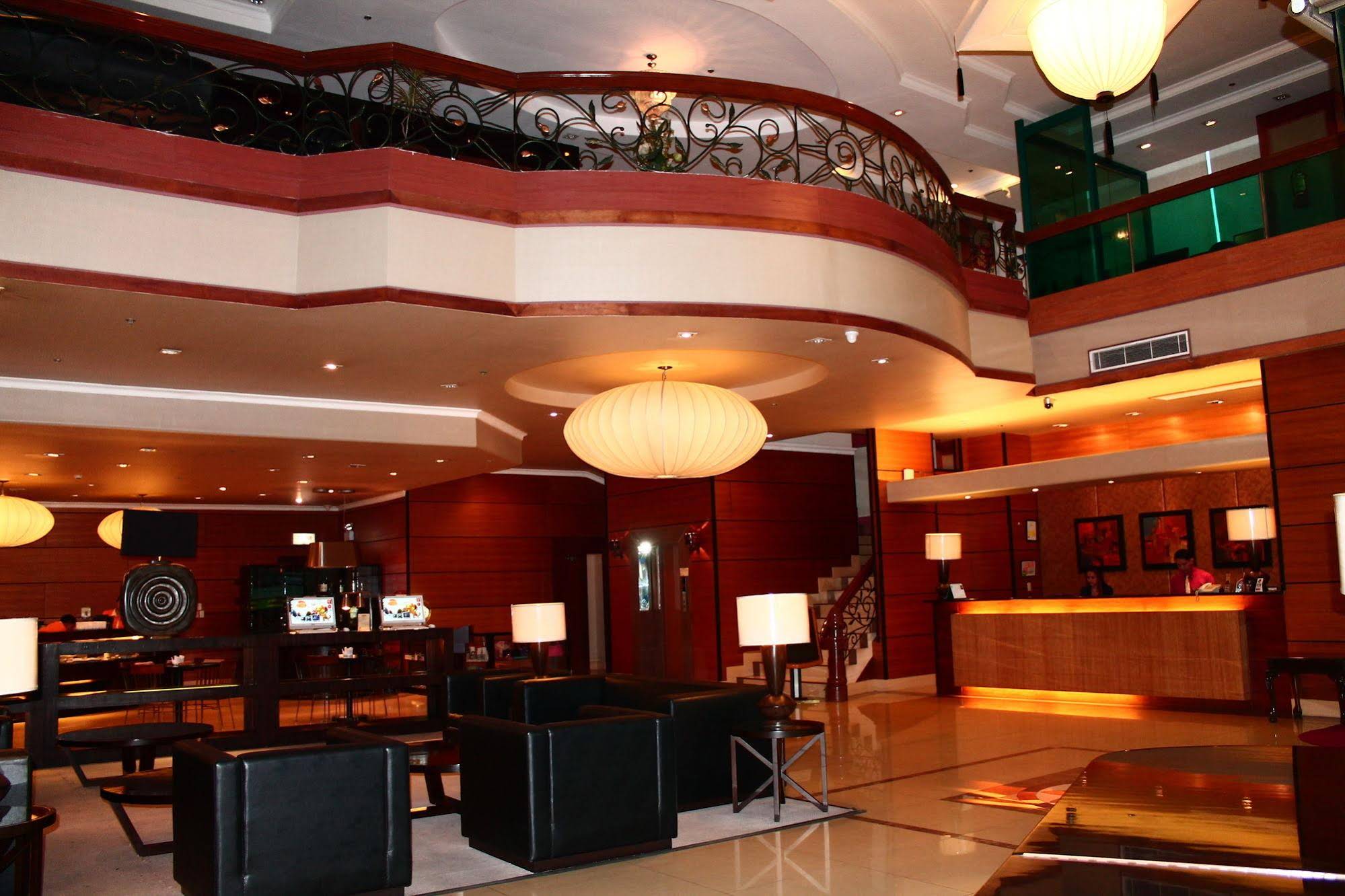 Iloilo Business Hotel