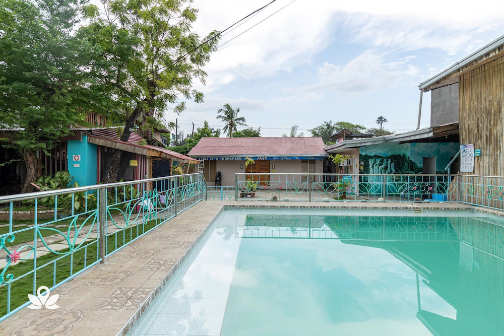 Iloilo Paraw Beach Resort by ZEN Rooms