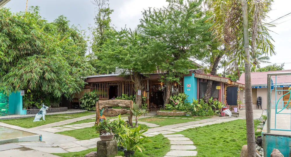 Iloilo Paraw Beach Resort by ZEN Rooms