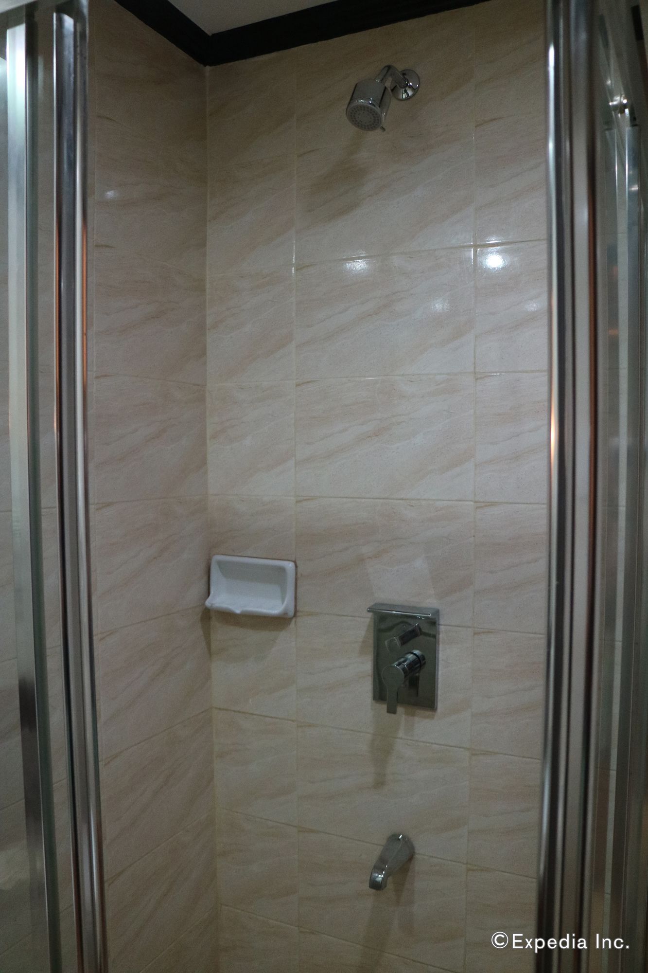MO2 Westown Hotel Iloilo