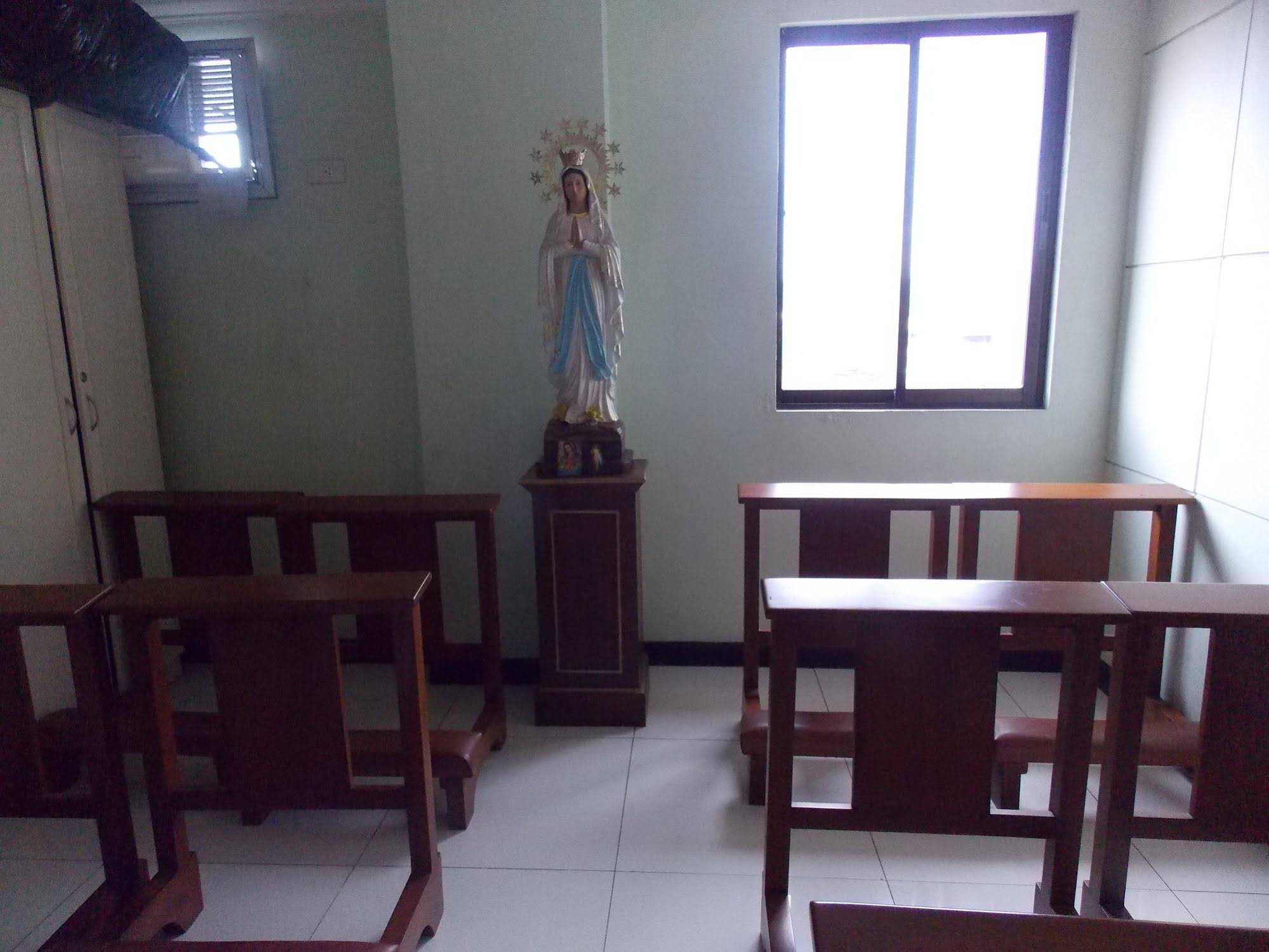 One Lourdes Dormitel