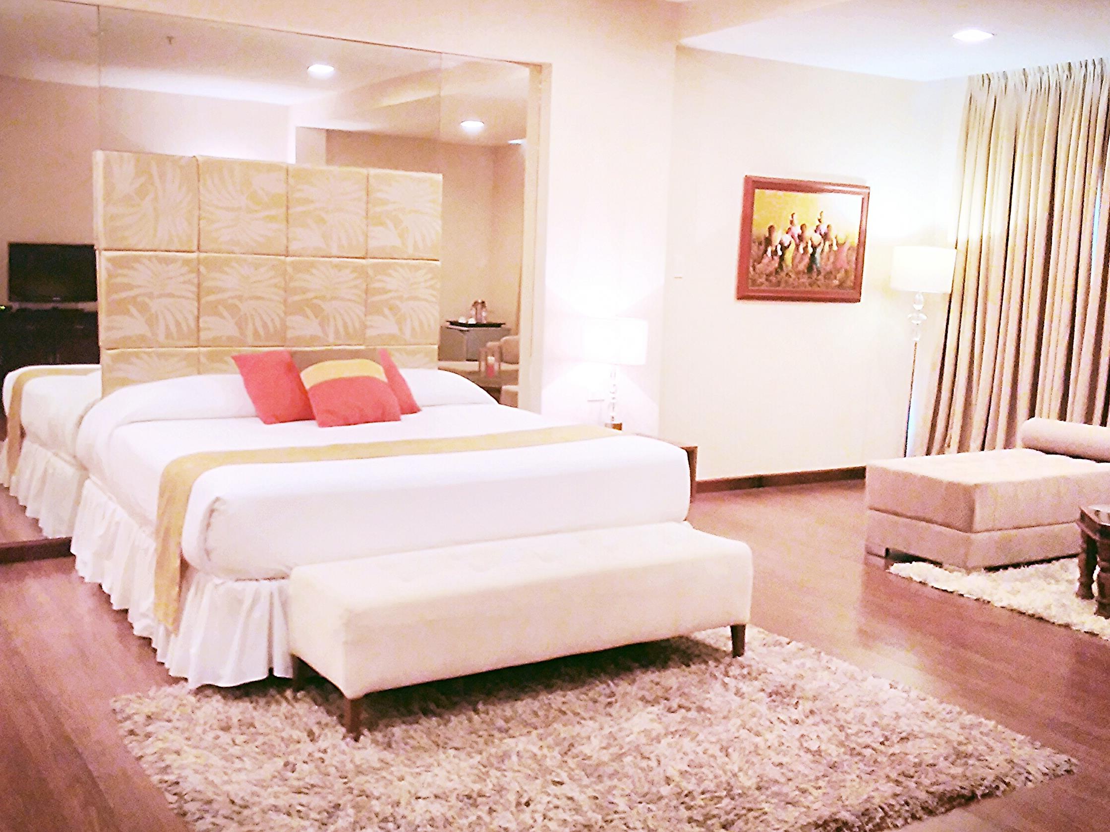 People's Hotel
