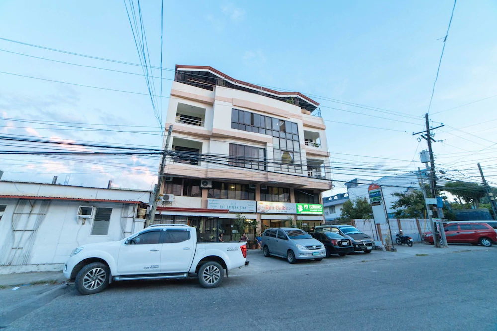 RedDoorz @ Ledesco Avenue Lapaz Iloilo