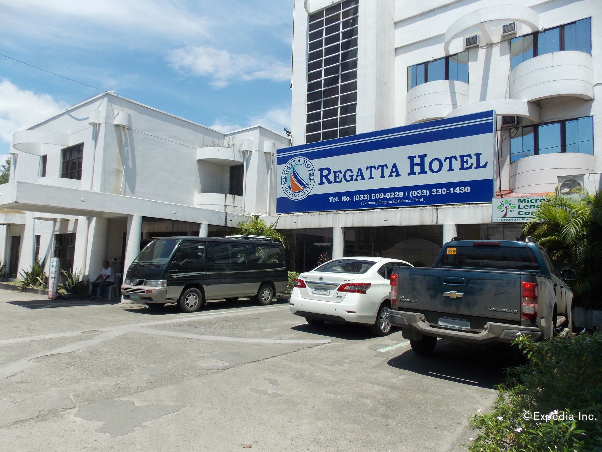 Regatta Hotel