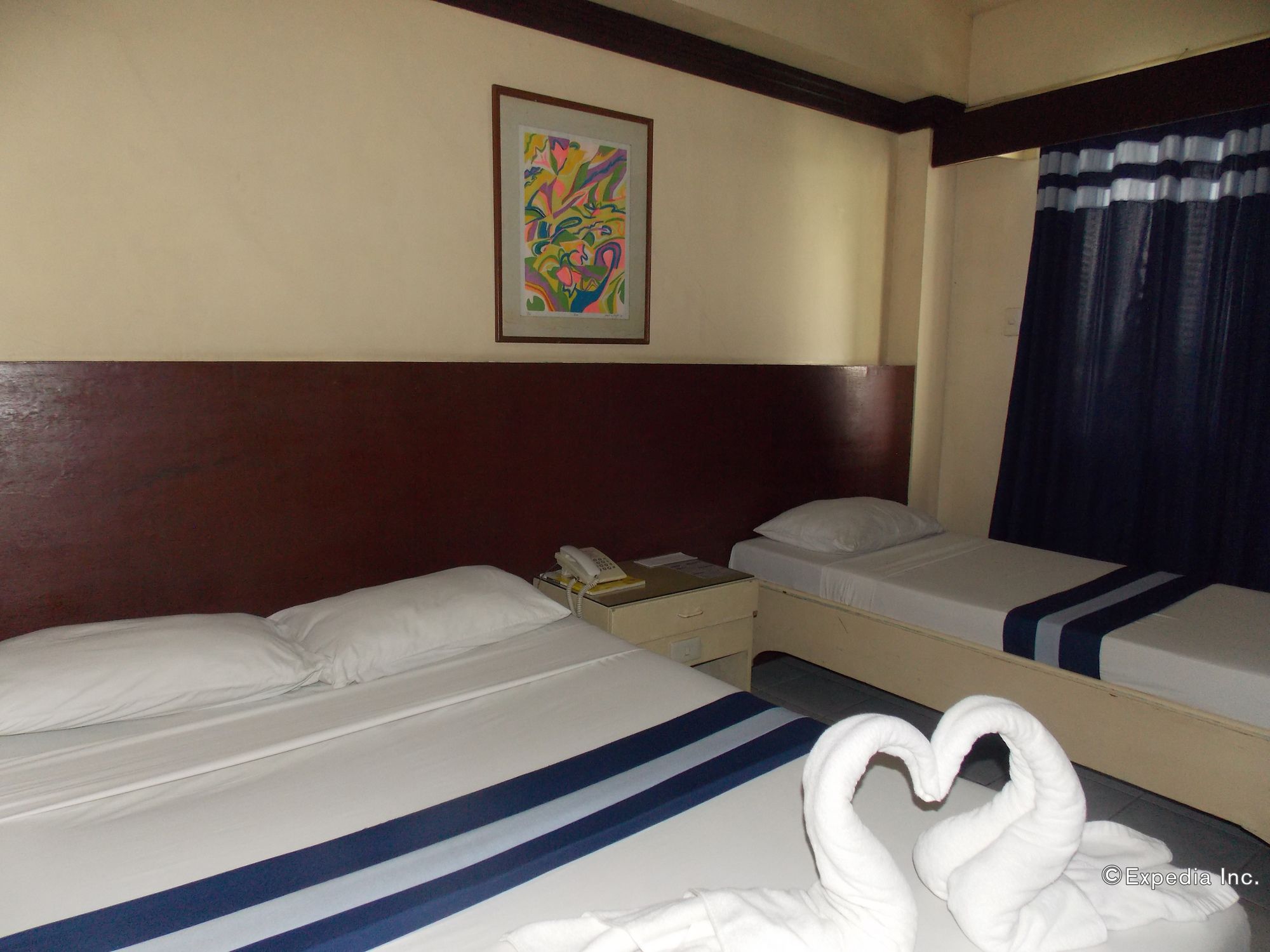 Regatta Hotel