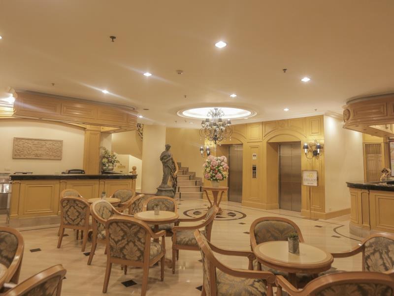 The Grand Dame Hotel