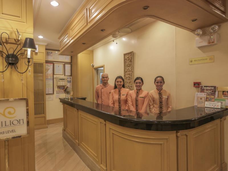 The Grand Dame Hotel