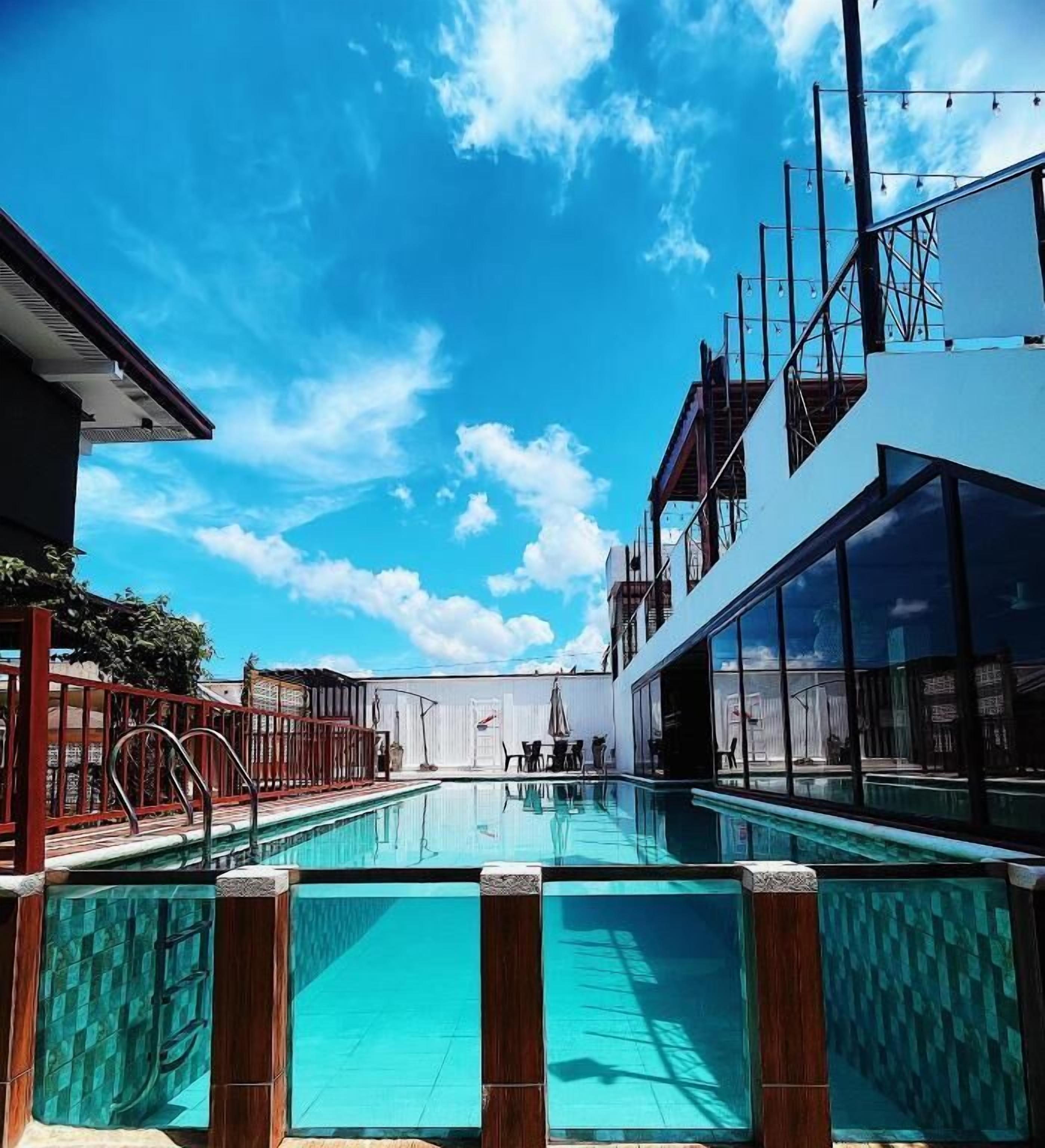 Urban Glamp Resort