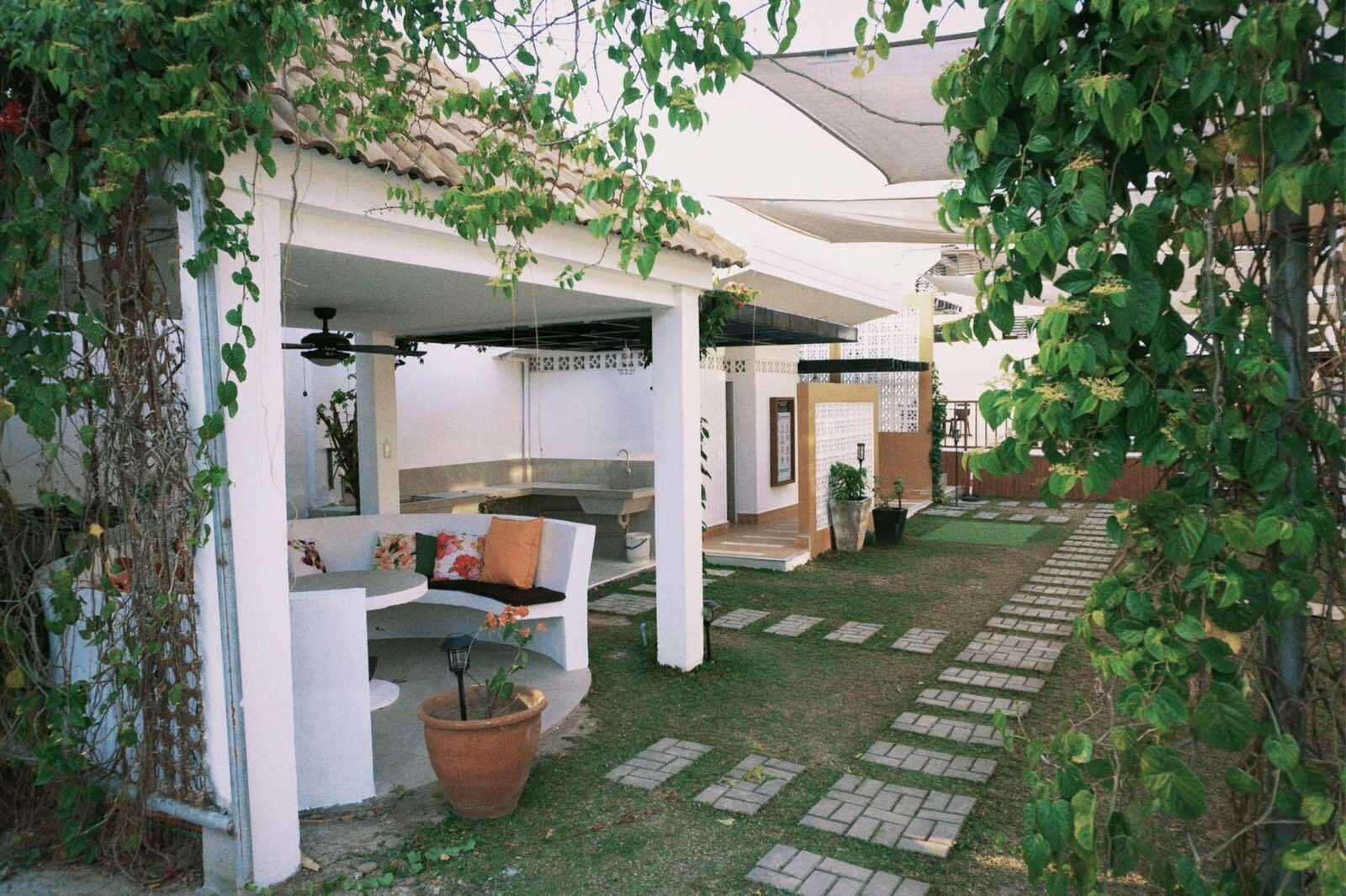 Urban Glamp Resort
