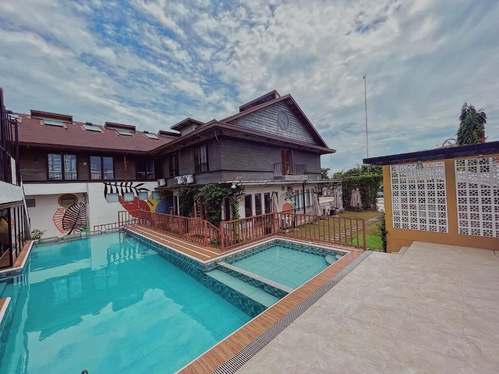 Urban Glamp Resort