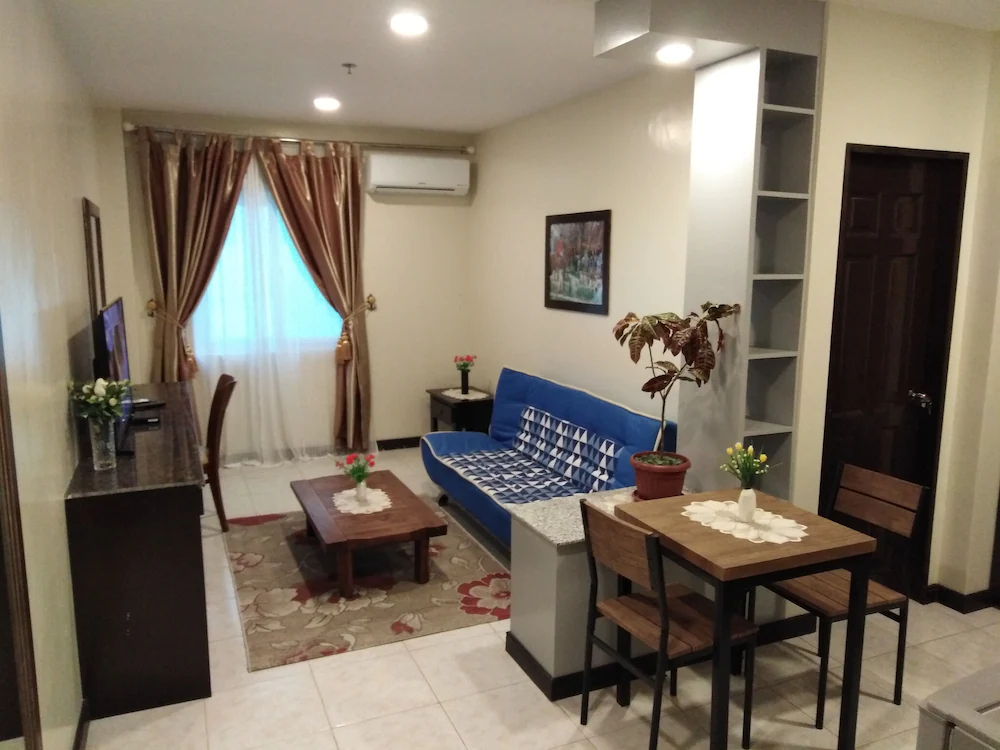 Venezia Suites Hotel
