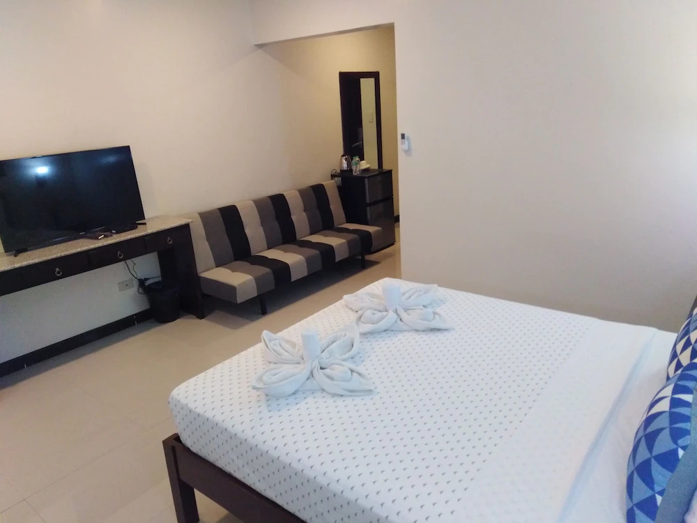 Venezia Suites Hotel