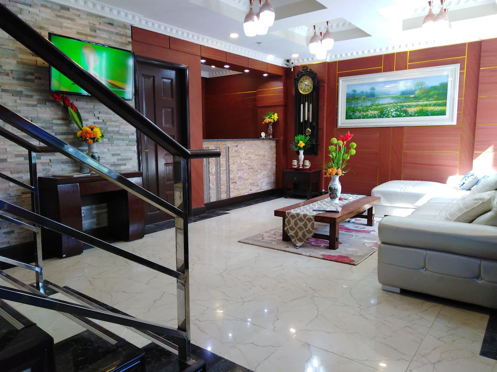 Venezia Suites Hotel