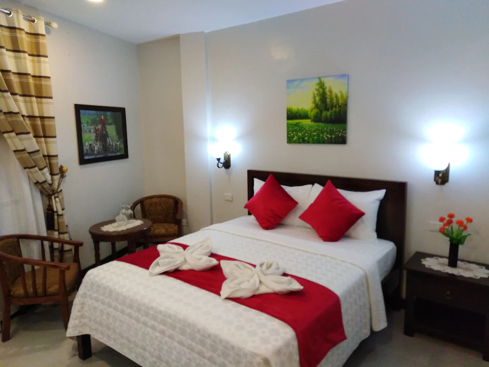 Venezia Suites Hotel