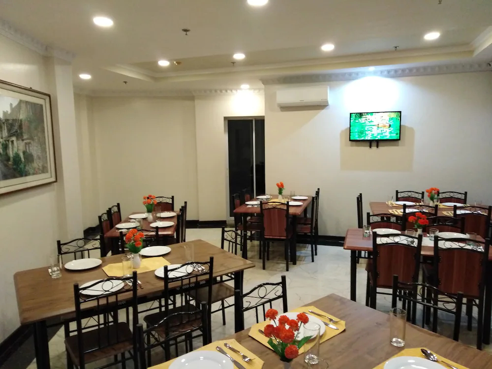 Venezia Suites Hotel