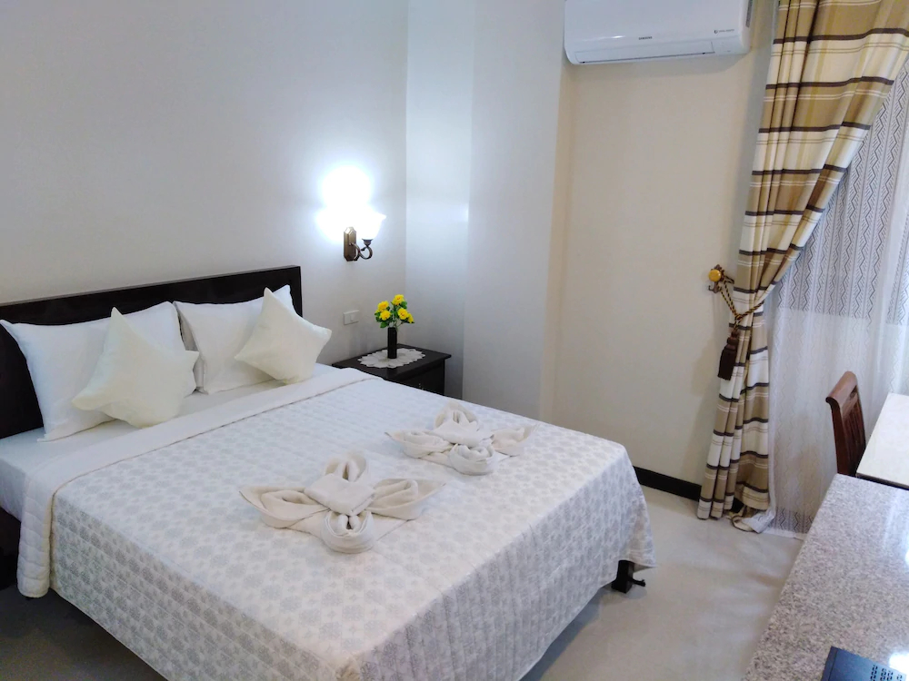 Venezia Suites Hotel