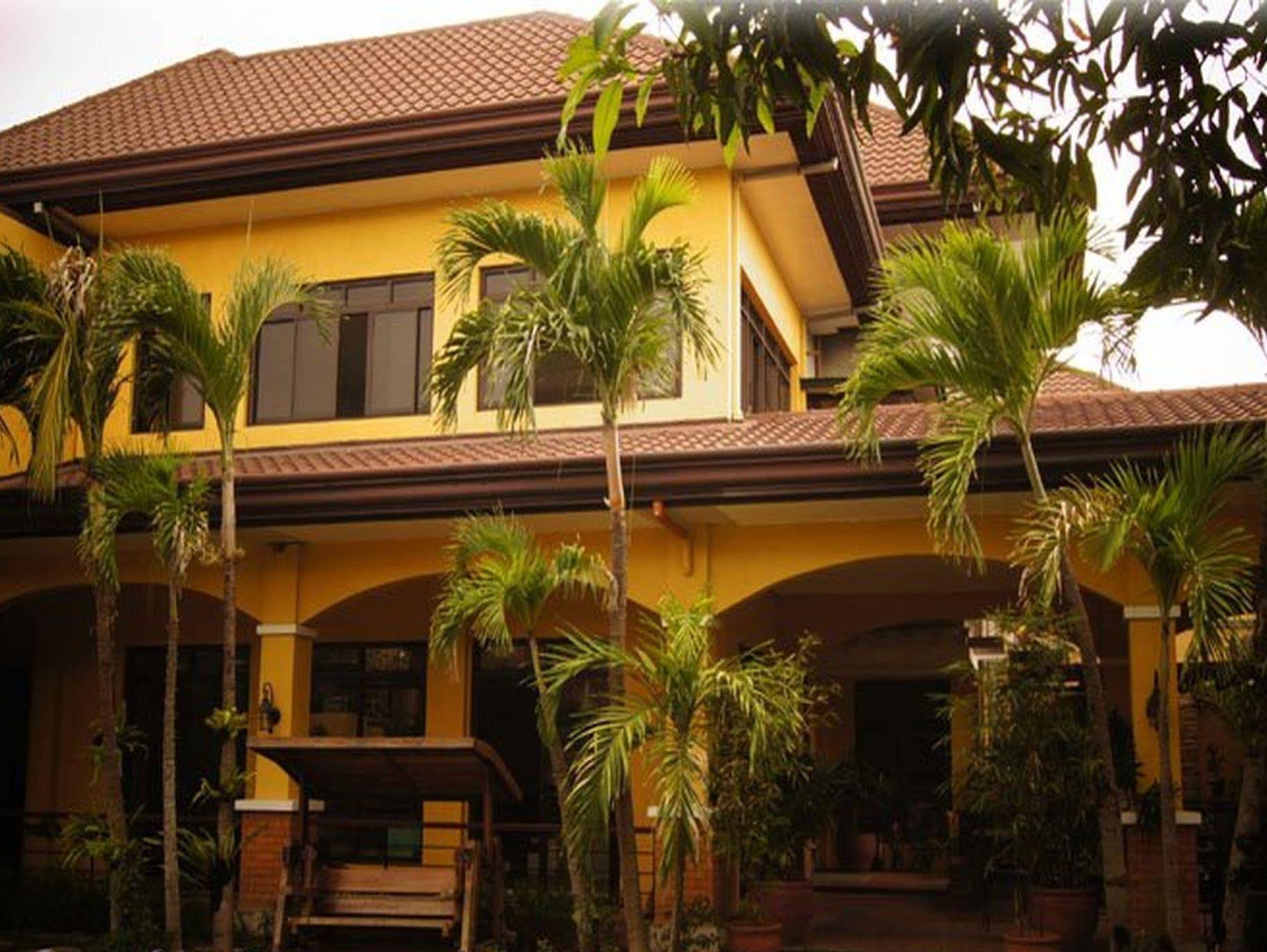 Casa Verde Hotel and Events Center