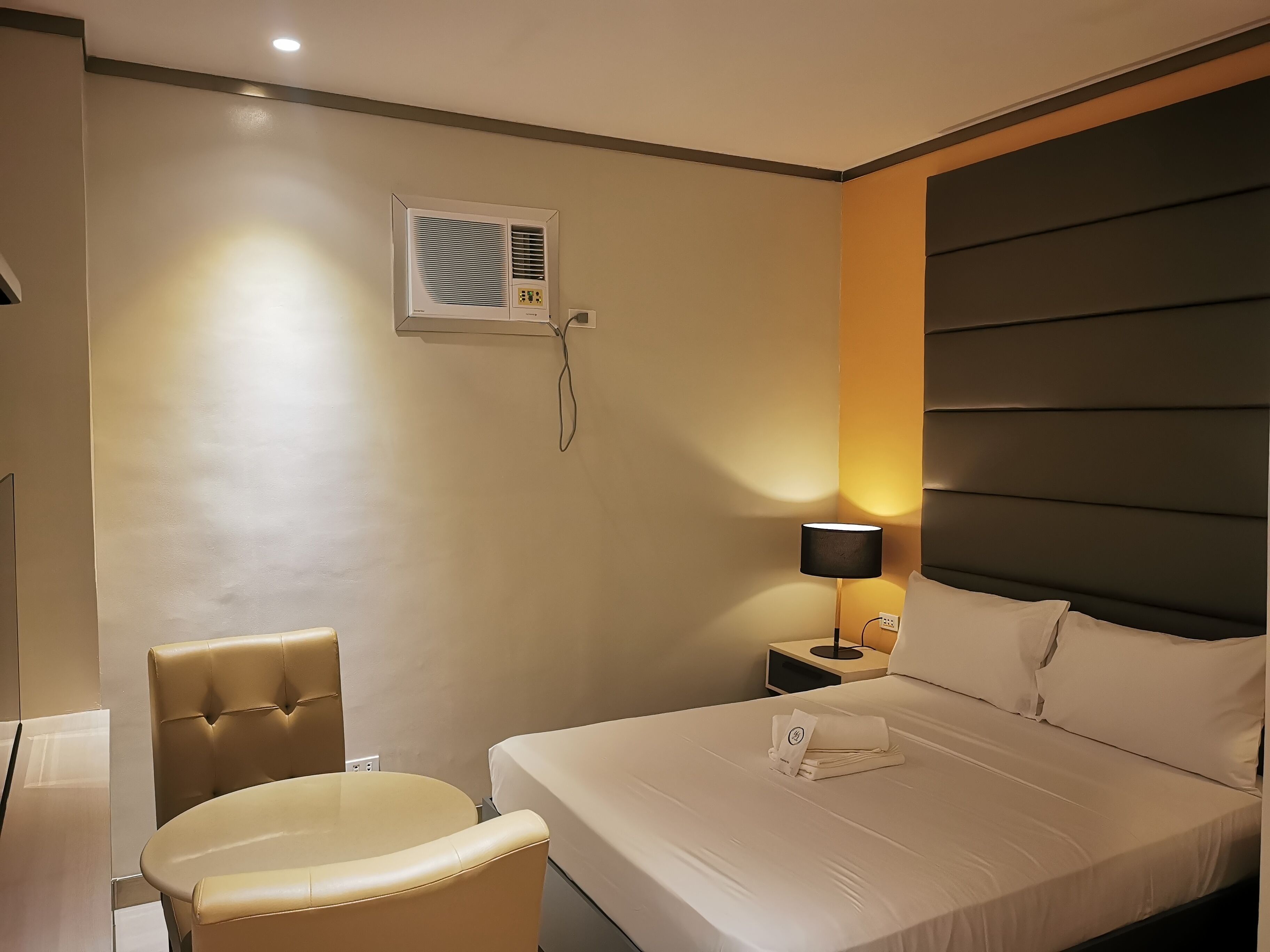 Yes Hotel Imus Cavite