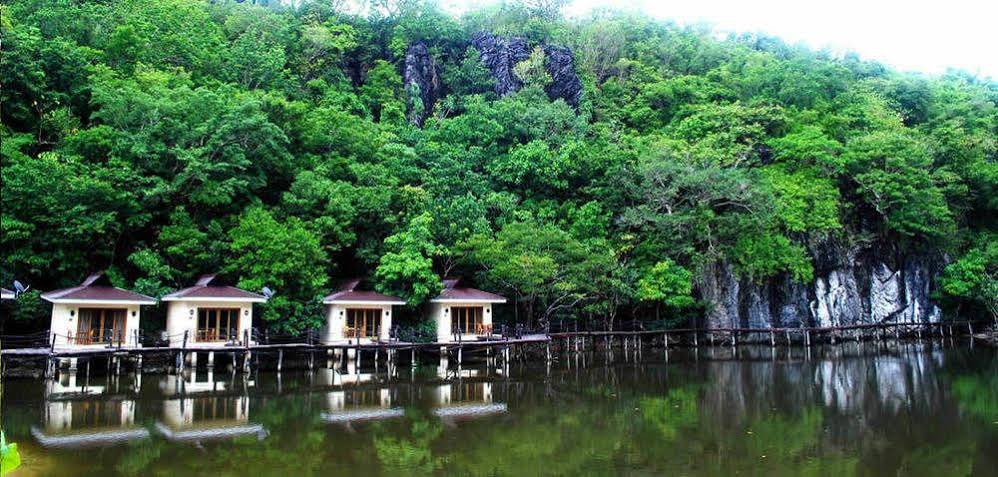 Tugawe Cove Resort